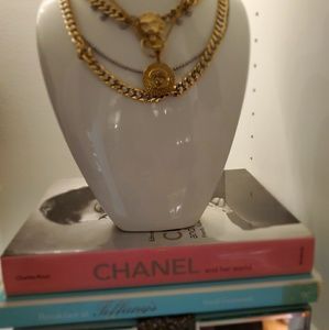 Meet your Posher, Myriam